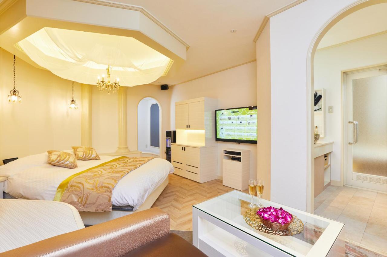 Hotel Artia Nagoya (Adults Only) Kitanagoya Екстериор снимка